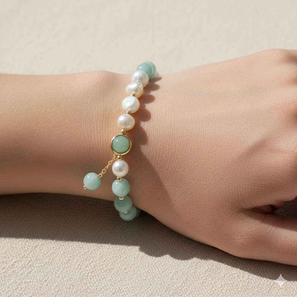 Jade and White pearl stretch bracelet